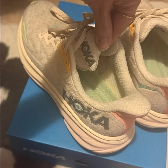 HOKA One One Clifton 9 - vanilla astral (women’s) - Picture 7 of 11